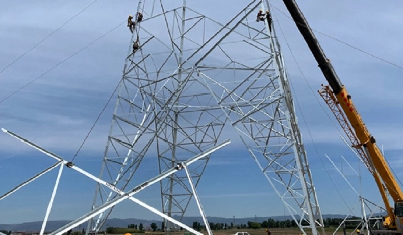 Tour électrique: le pilier central du système de transmission de puissance