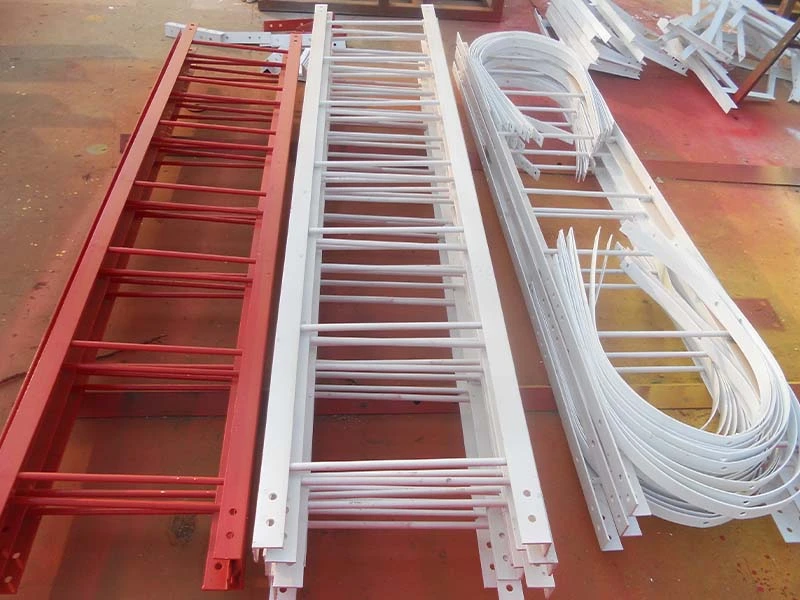 Tour en acier angulaire vidéo